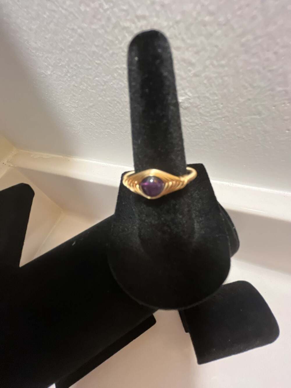 Vintage Gold Wire Wrapped Cabochon Amethyst Ring